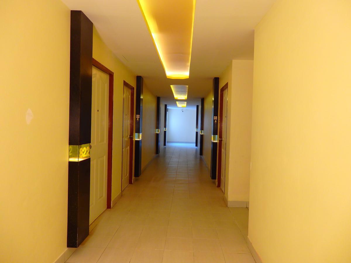 Pohseen Grand Palace Hotel バンコク都 エクステリア 写真