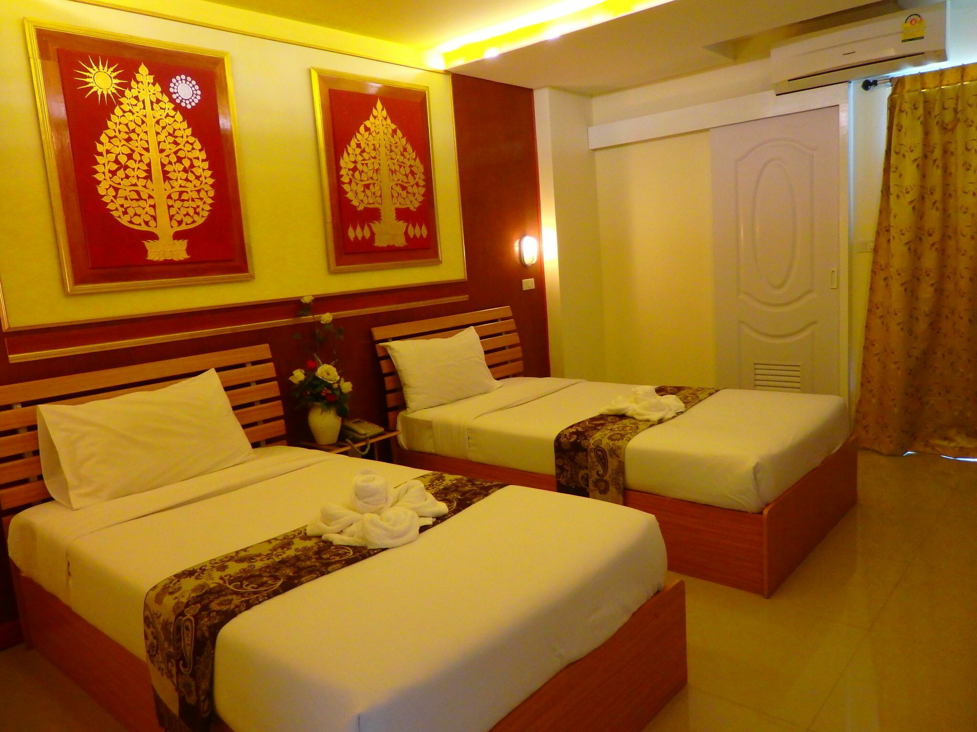 Pohseen Grand Palace Hotel バンコク都 エクステリア 写真
