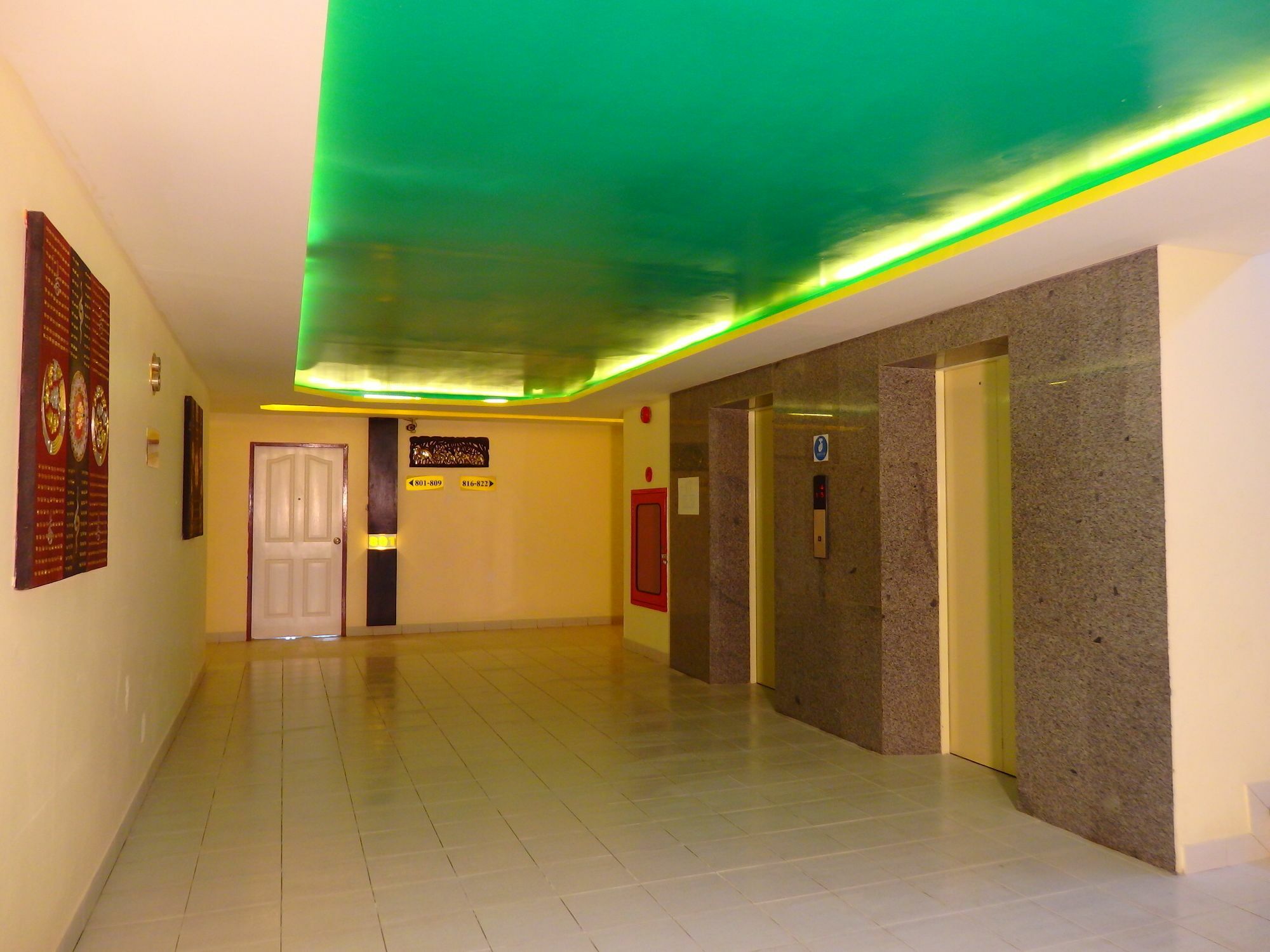 Pohseen Grand Palace Hotel バンコク都 エクステリア 写真